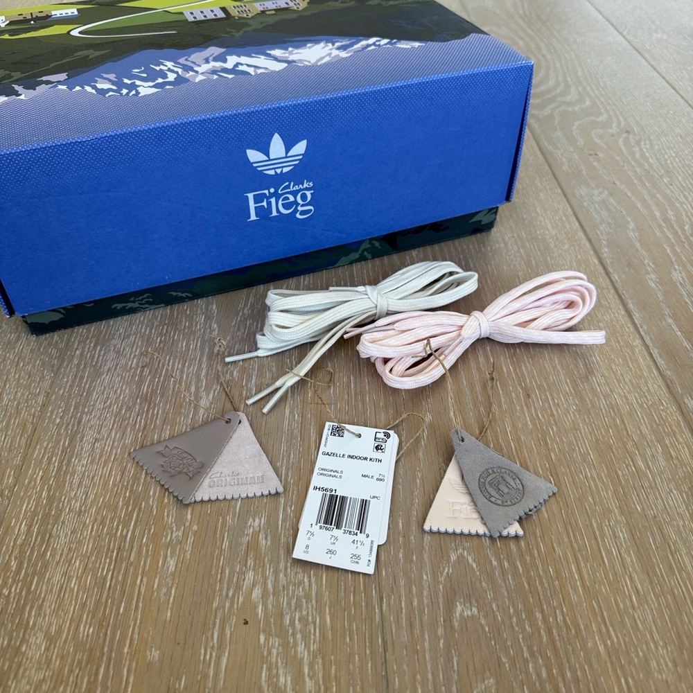 Kith x Clarks / Ronnie Fieg x Adidas Indoor Gazelle. Size 8 (fits a 9). - Picture 6 of 9